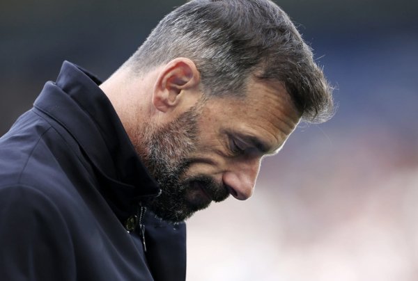 安泰证券 电讯报谈范尼下课：莱斯特城董事会存在严重问题