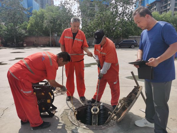 倍悦网 新华全媒+|河北：智能“凉”方呵护高温下的劳动者